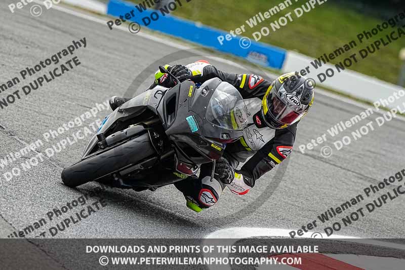 donington no limits trackday;donington park photographs;donington trackday photographs;no limits trackdays;peter wileman photography;trackday digital images;trackday photos